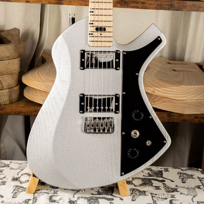 BIRD OF PREY CARBON SILVER PEARL SATIN OPEN POPE ASH - HARDTAIL - CHROME HARDWARE - HUMBUCKERS